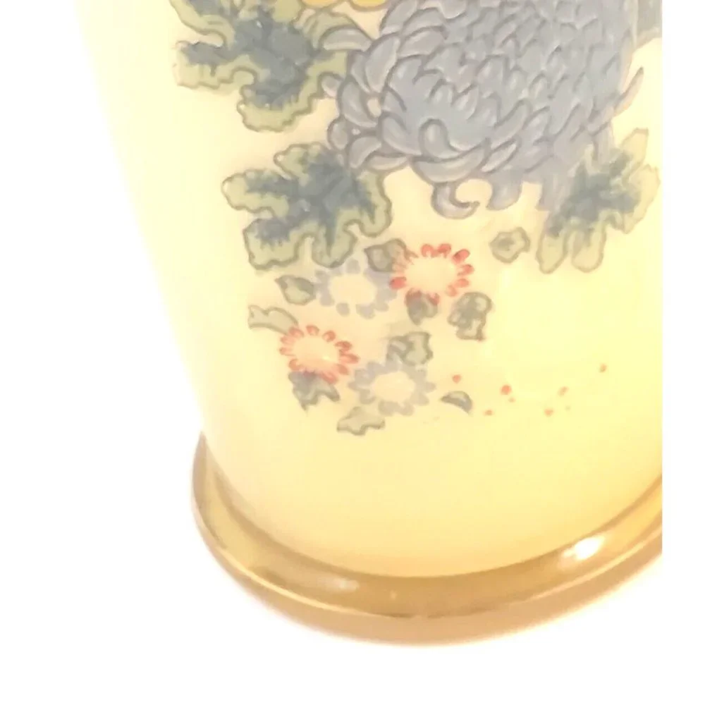 Vtg Hand Blown Golden Amber White Encased Glass Vase Hand Painted Flowers 8